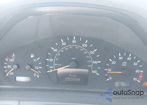 2002 Mercedes-Benz E 320 Special Edition из США, поврежденный, VIN WDBJF65J82B406623